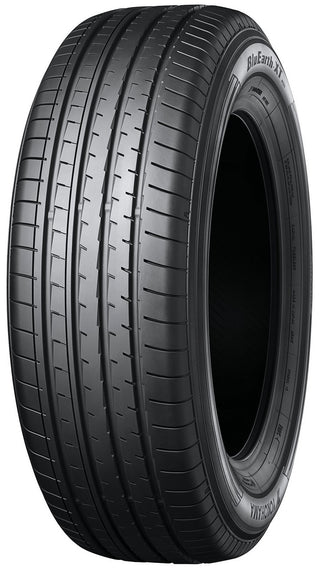 YOKOHAMA 215/65R16 98H AE61 2024`